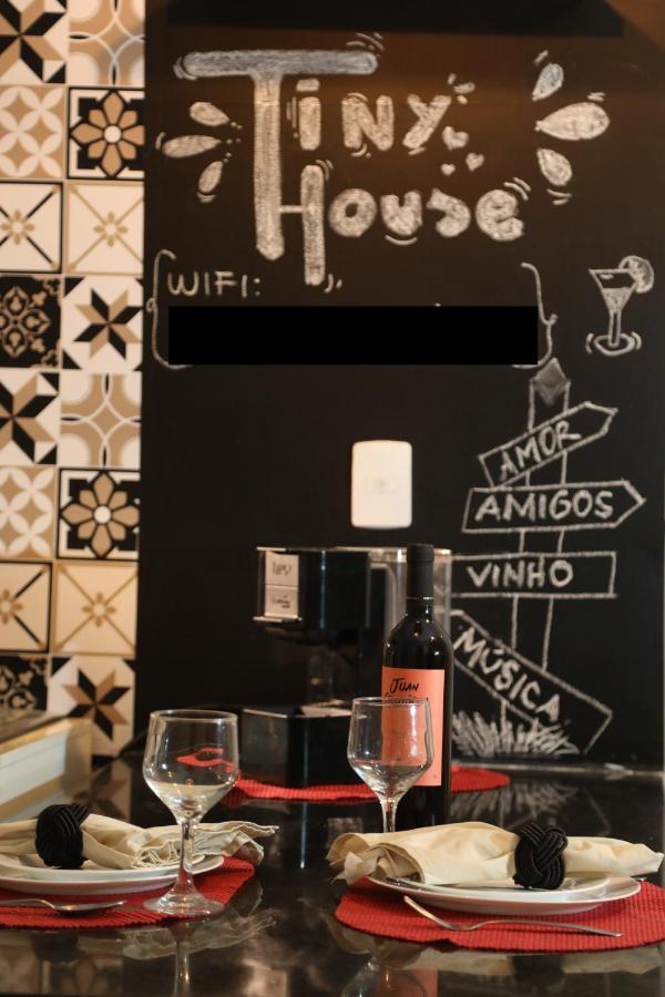 Casa Pequena, Completa E Aconchegante - Tiny House Villa Palmas  Exteriör bild